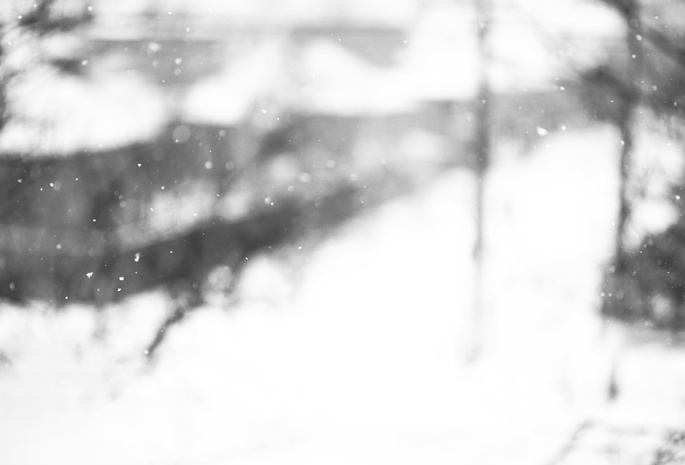 окно, метель, зимние обои, снег, стёкла, снежинки, стекло, снегопад, настроение, Макро, пурга, зима, окна