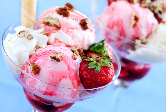 Мороженое, клубника, десерт
