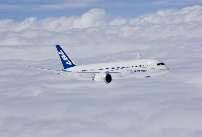 boeing completes first flight of first 787 dreamliner, powered by ge engines, , Boeing 787-8