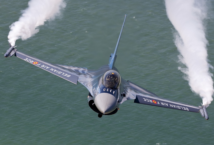 вода, belgian air force, истребитель, General dynamics f-16 fighting falcon, f-16