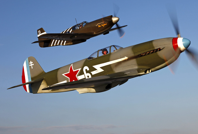 with john hinton flying the north american p-51a mustang, Yakovlev yak-3