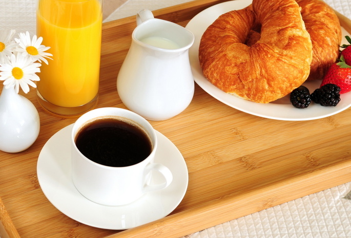 кофе, завтрак, Еда, рогалик, постель, апельсиновый сок