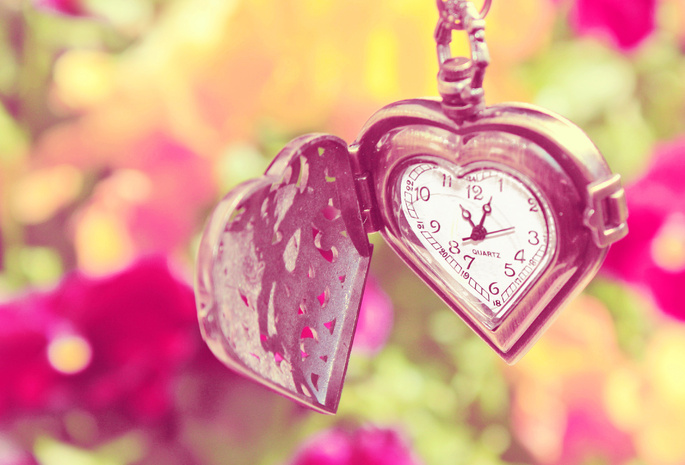 Часы, цепочка, сердце, цветы, лето