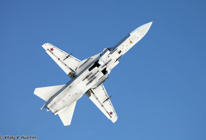 ввс россии, фронтовой бомбардировщик, Су-24, вид снизу