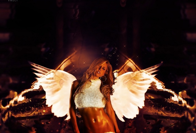 ангел, блондинка. крылья, трусики, огонь
