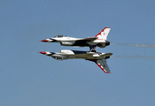 ввс, пилотажная группа, воздух, thunderbirds, полёт, f-16, самолёт, зеркало ... ввс, пилотажная группа, воздух, thunderbirds, полёт, f-16, самолёт, зеркало ...