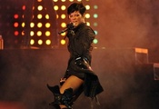 Rihanna, микрофон, концерт, певица