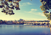 Прага, вода, мост