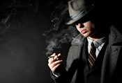 пальто, шляпа, пиджак, костюм, Мужчина, сигарета, дым