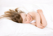 одеяло, подушка, ребёнок, улыбка, сон, Малышка