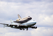 boeing 747-100, небо, Space shuttle discovery, nasa, самолёт, шасси, посадк ...