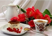 tulip, Cake, coffee, cup, торт, red, flowers, ягода, cappuccino, red tulips